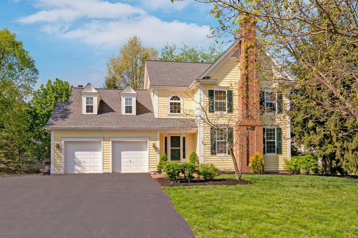 Property Photo: 933 Eastchester Drive OH 43230