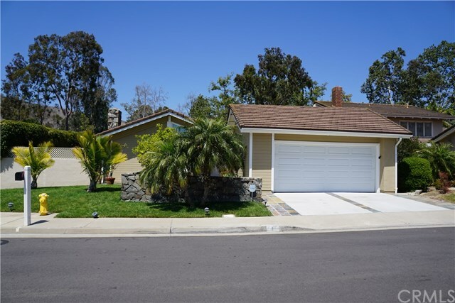 Property Photo:  1 Wandering Rill  CA 92603 