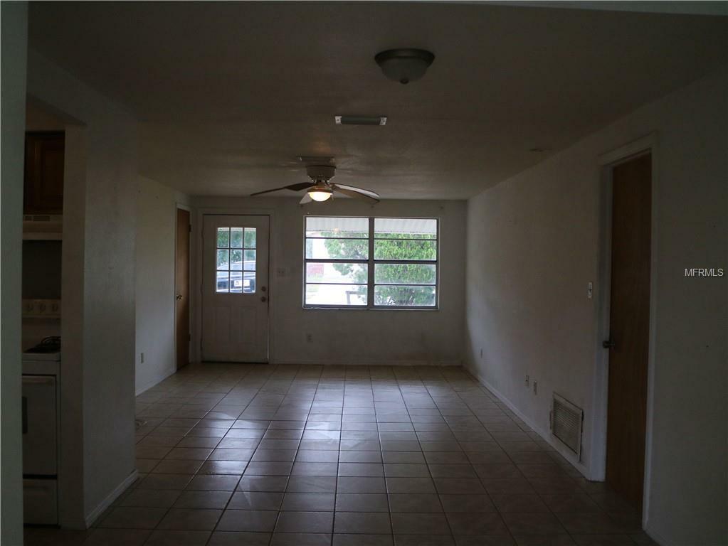 Property Photo:  1506 Coppertree Drive  FL 34689 