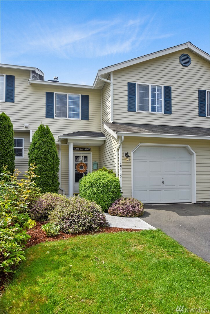 Property Photo: 16415 169th St SE WA 98272