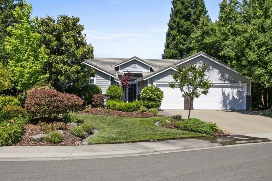 Property Photo:  4876 Waterbury Way  CA 95746 