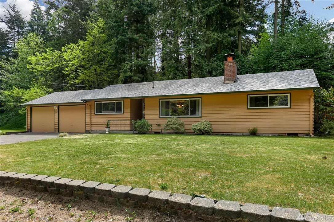 Property Photo: 6304 227th St SW WA 98043