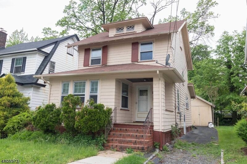 Property Photo:  1480 Compton Ter 1  NJ 07205 
