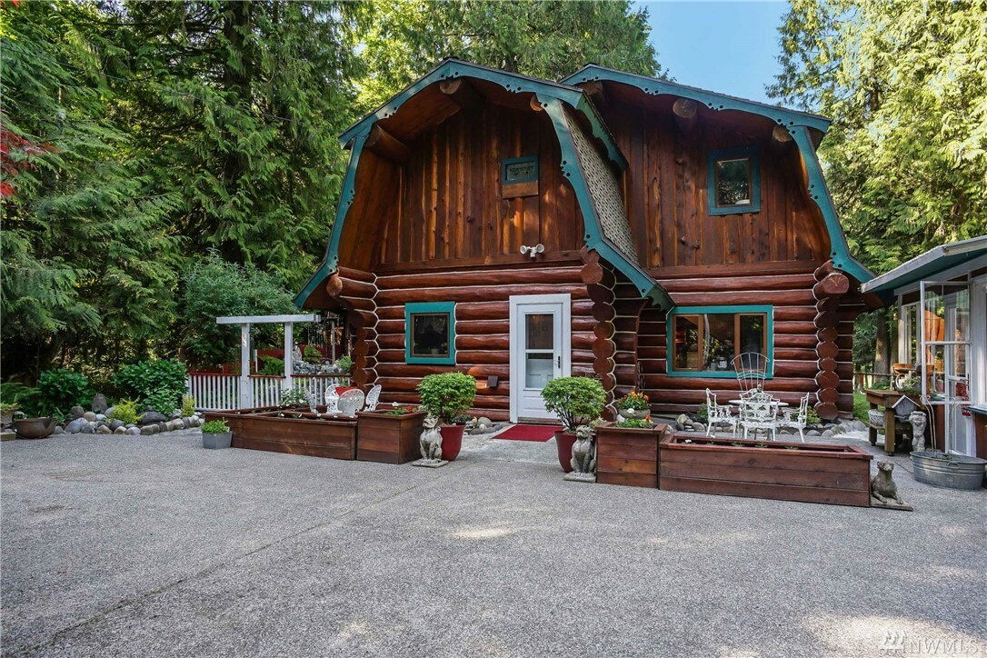 Property Photo:  7305 Skagit View Dr  WA 98237 