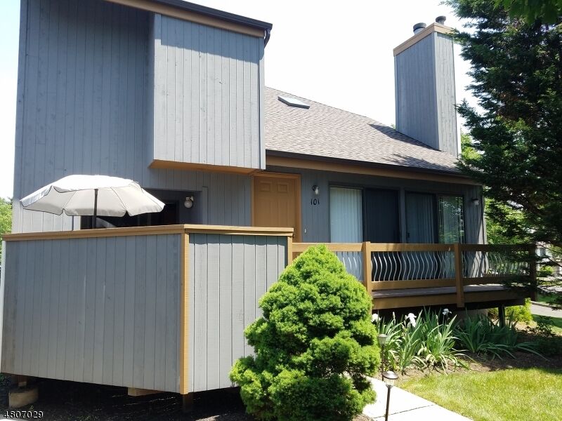 Property Photo: 101 Elmwood Ct NJ 07920