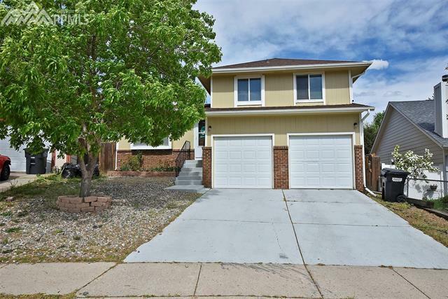 Property Photo:  3483 Foxridge Drive  CO 80916 