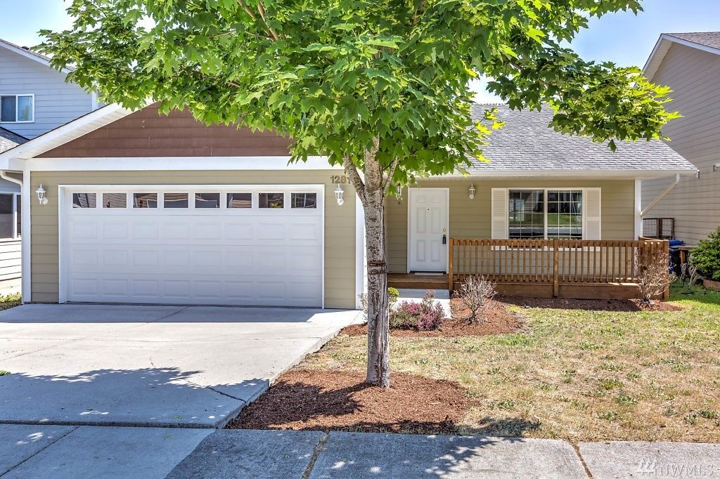 Property Photo: 1281 NE Big Berry Lp WA 98277