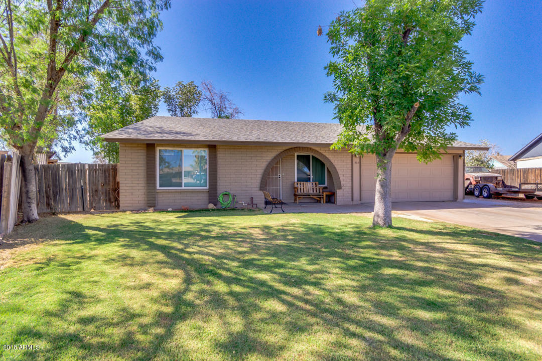 Property Photo:  1502 S Windsor Circle  AZ 85204 