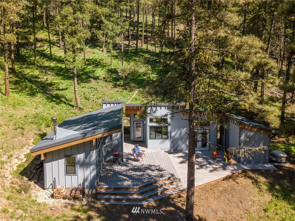Property Photo: 3413 Camas Way WA 98847