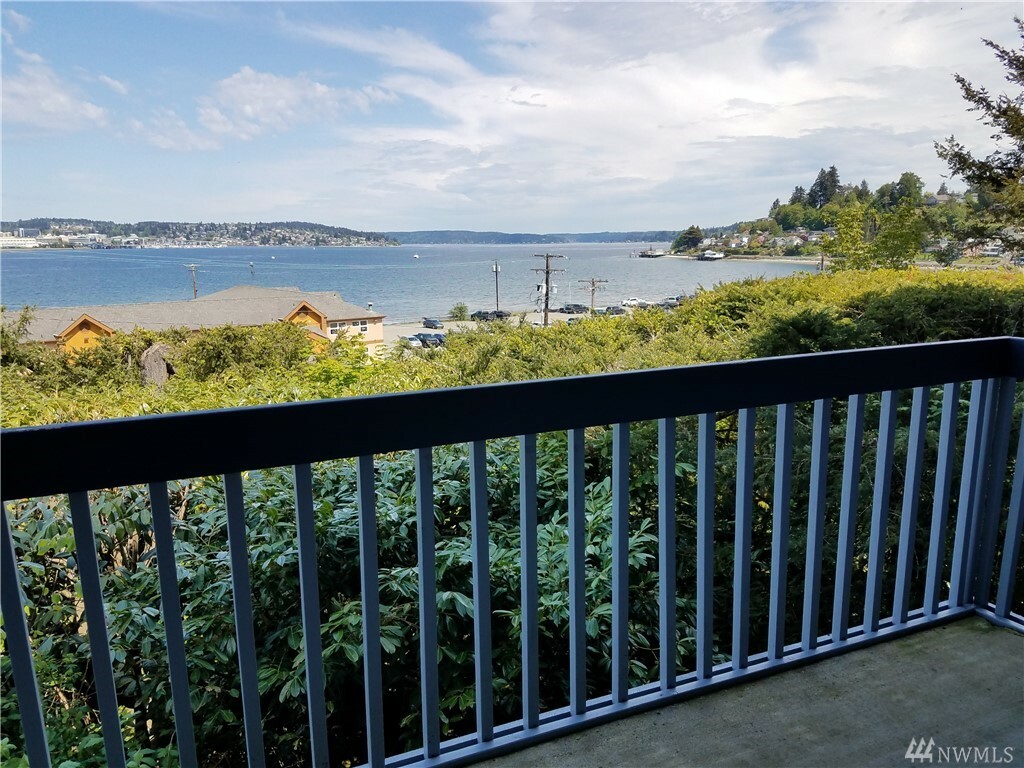 Property Photo: 103 Rockwell Ave B13 WA 98366