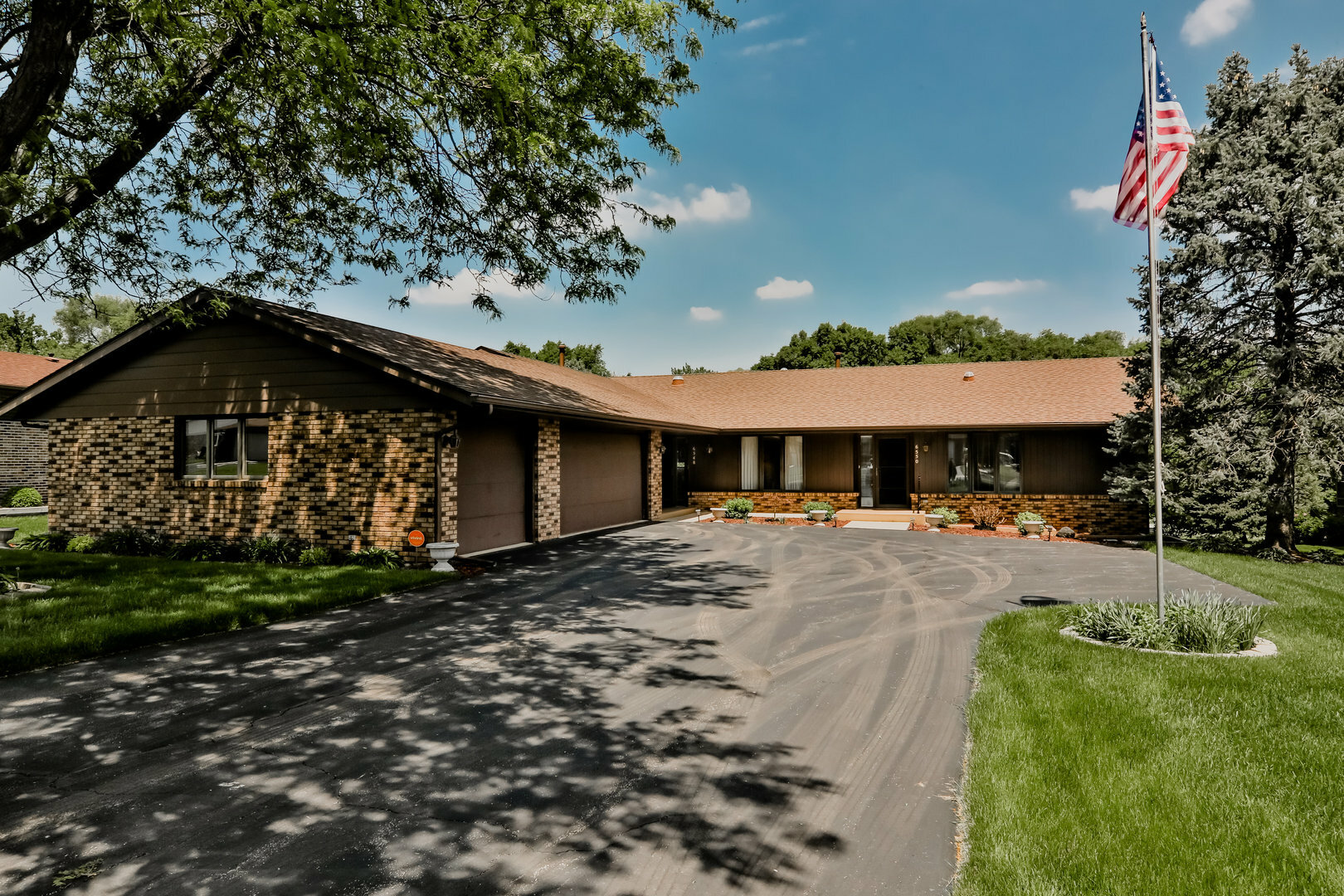 Property Photo:  6550 Old Colony Bend  IL 61108 