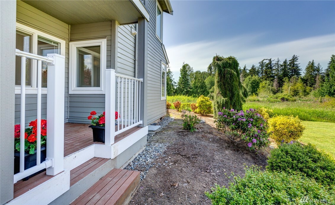 Property Photo:  5076 Festival Blvd 1D  WA 98226 