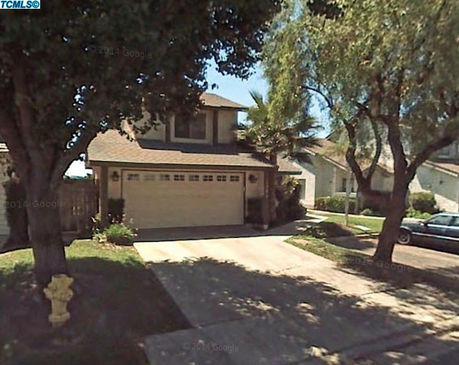 Property Photo:  1201 E Ferguson Avenue  CA 93292 