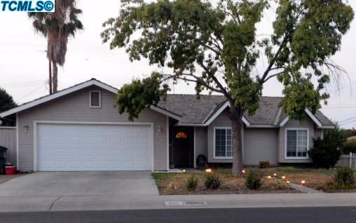 832 E Myrtle Avenue  Visalia CA 93292 photo