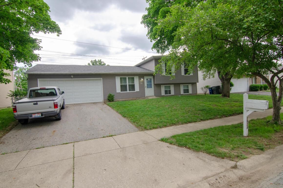 Property Photo:  1924 Denise Drive  OH 43229