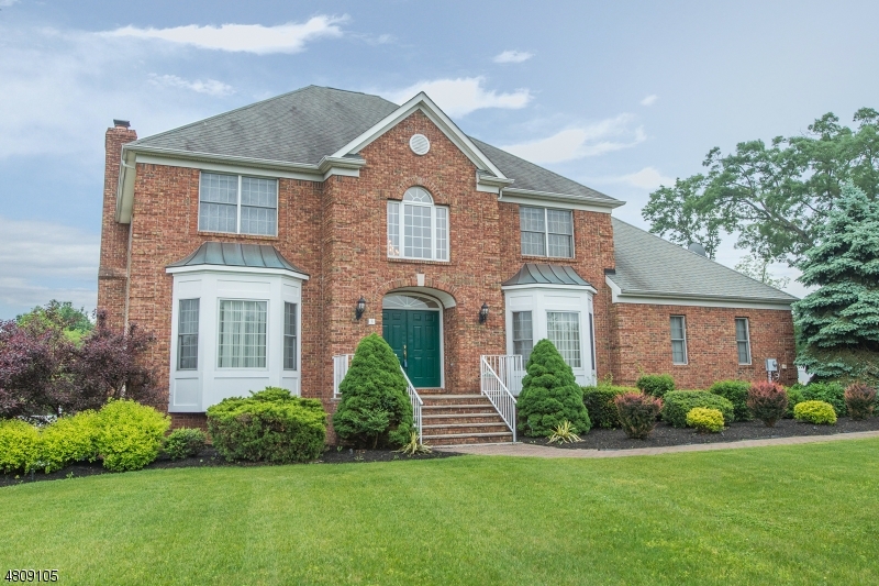 Property Photo: 3 Barmore Ct NJ 07045