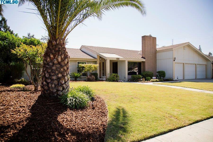 Property Photo:  736 N Fontana Court  CA 93291 