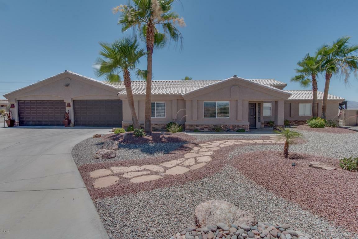 Property Photo: 1630 Meadow Lark Lane Ln AZ 86403