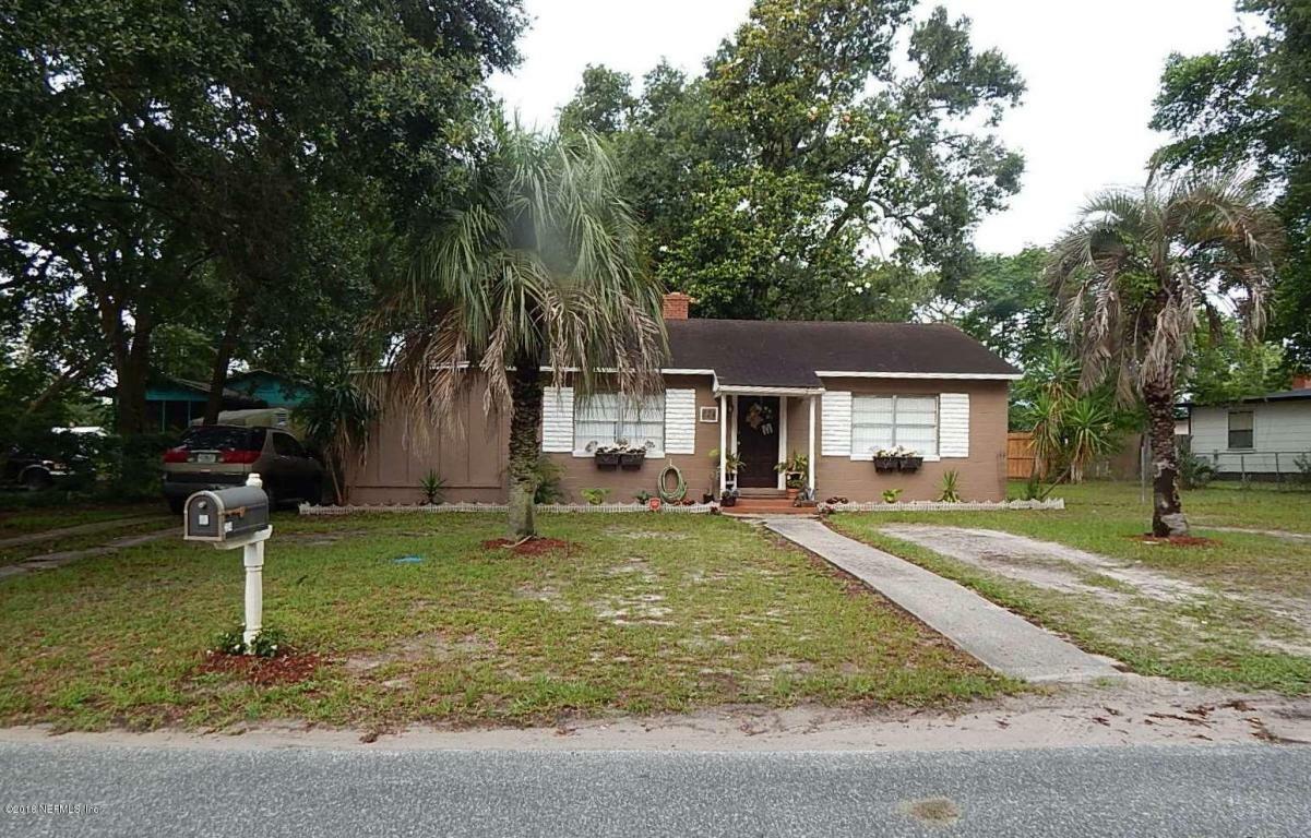 Property Photo:  224 Azalea Circle  FL 32177 