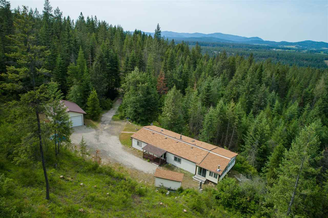 Property Photo:  35306 N Waldrons Ln  WA 99003-5110 