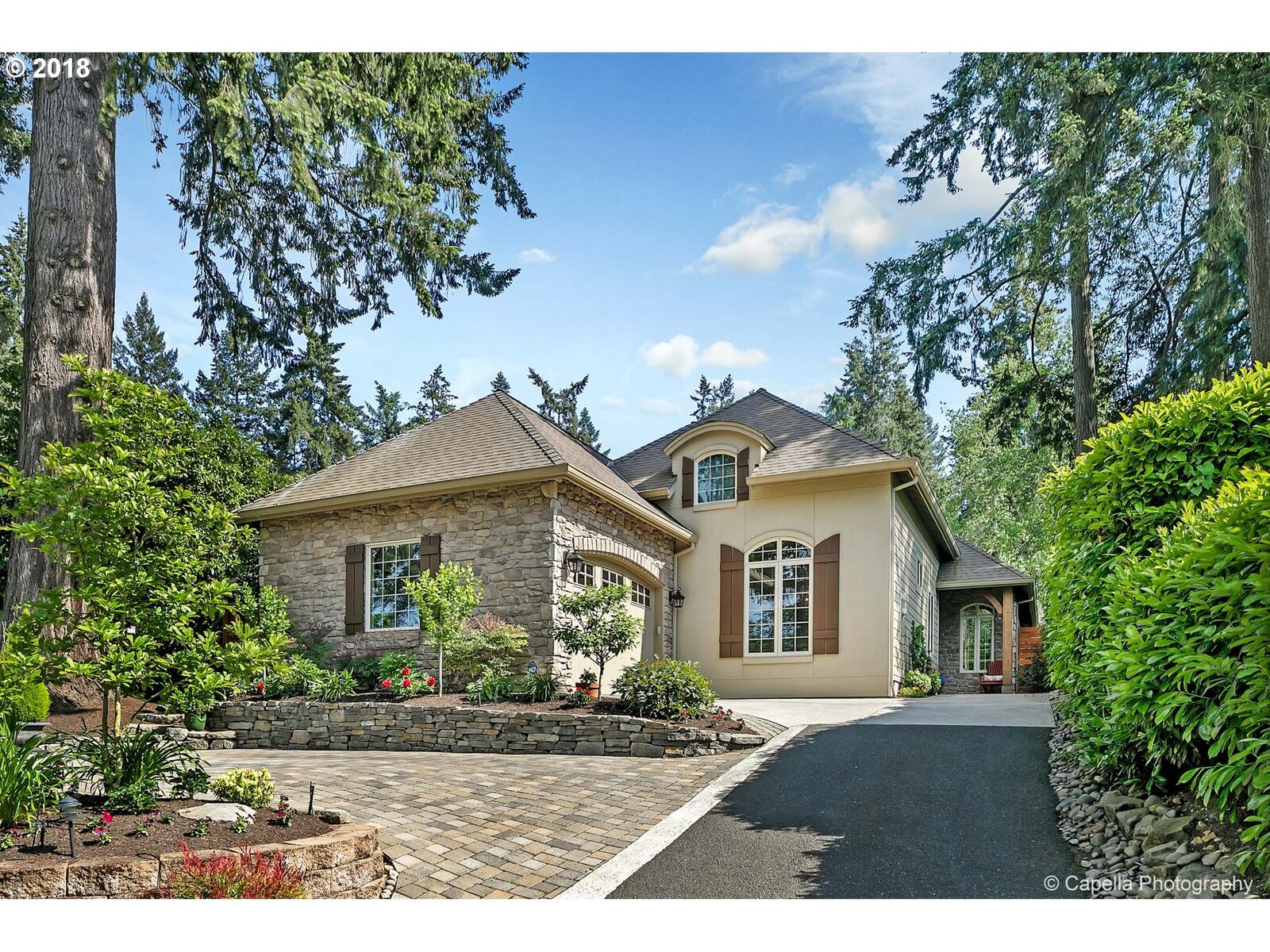 Property Photo: 4090 Westbay Rd OR 97035