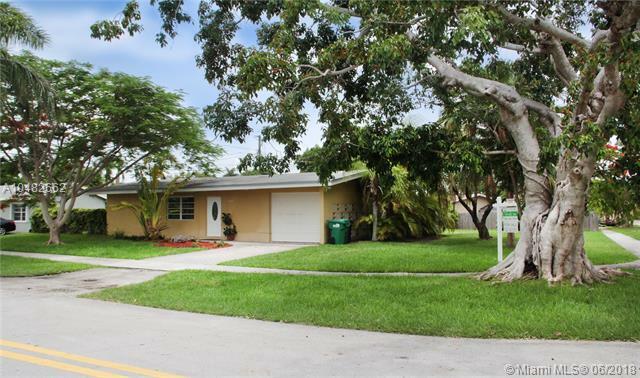 Property Photo:  18770 Belview Dr  FL 33157 