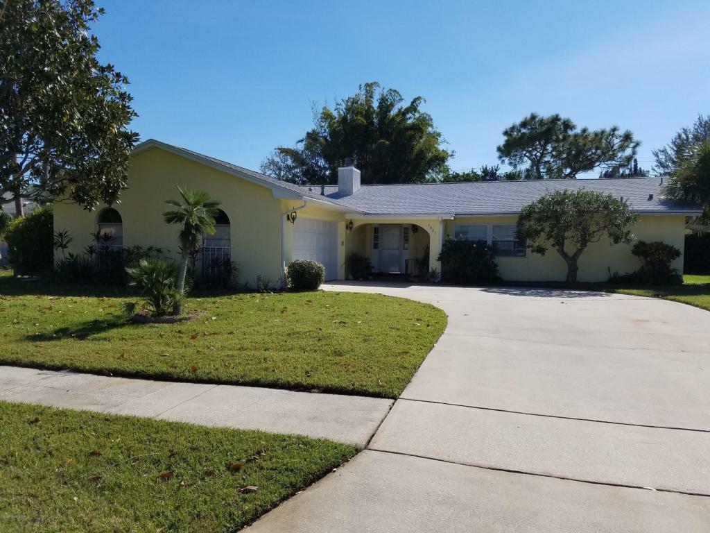 Property Photo:  1921 Tallpine Road  FL 32935 