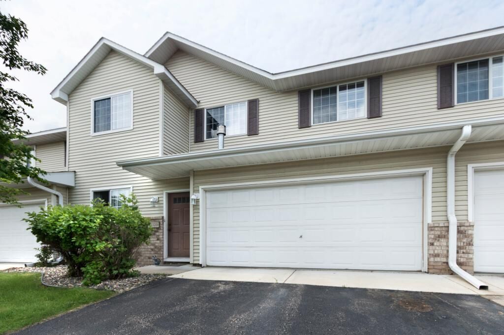 Property Photo:  3132 Juniper Lane D  MN 55125 