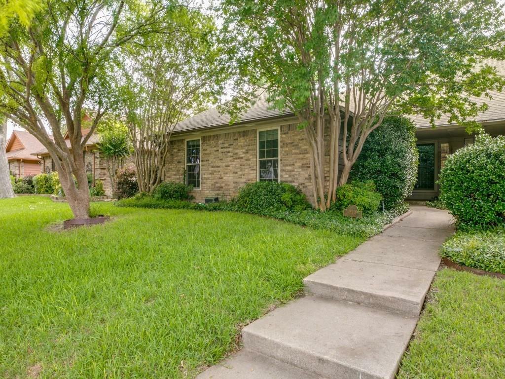 Property Photo: 18918 Tupelo Lane TX 75287