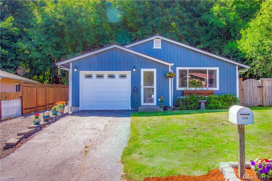 Property Photo: 2295 Eisenhower Avenue SE WA 98366