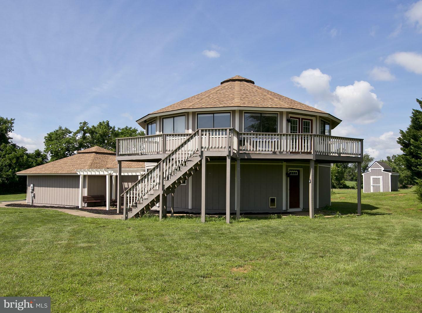 Property Photo:  986 Browntown Road  VA 22620 