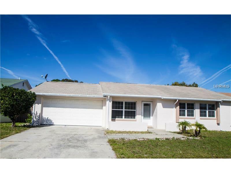 Property Photo:  2435 Trafalgar Drive  FL 32837 