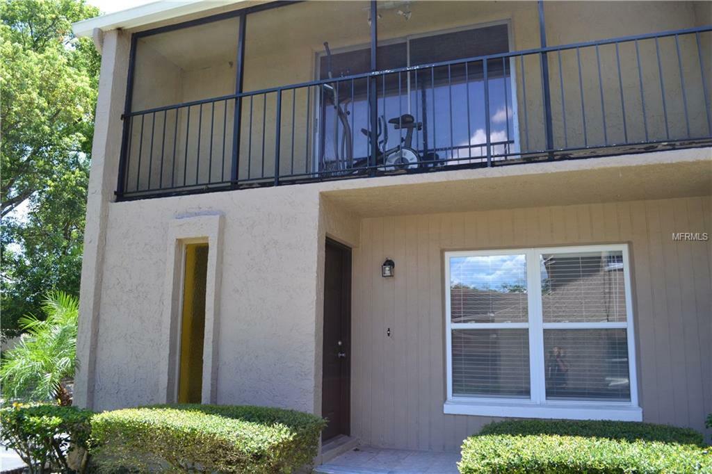 Property Photo:  878 Town Circle  FL 32751 