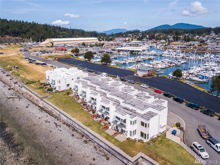 Property Photo:  2329 Skyline Wy 15  WA 98221 