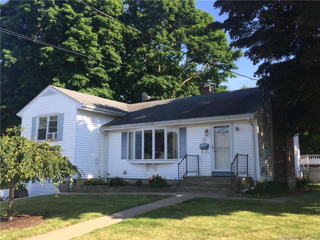 Property Photo:  33 Burgess Place  CT 06340 