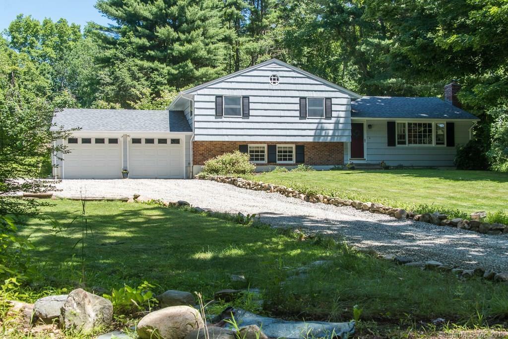 Property Photo: 17 Hunters Trail CT 06443