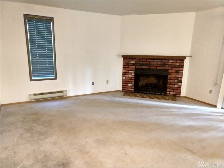 Property Photo:  17509 118th Ave SE C2  WA 98058 