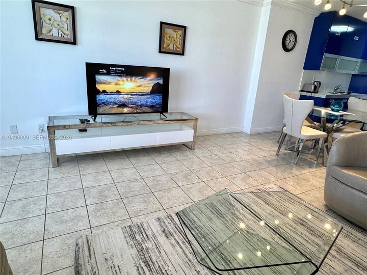 Property Photo: 100 Lincoln Rd 1423 FL 33139
