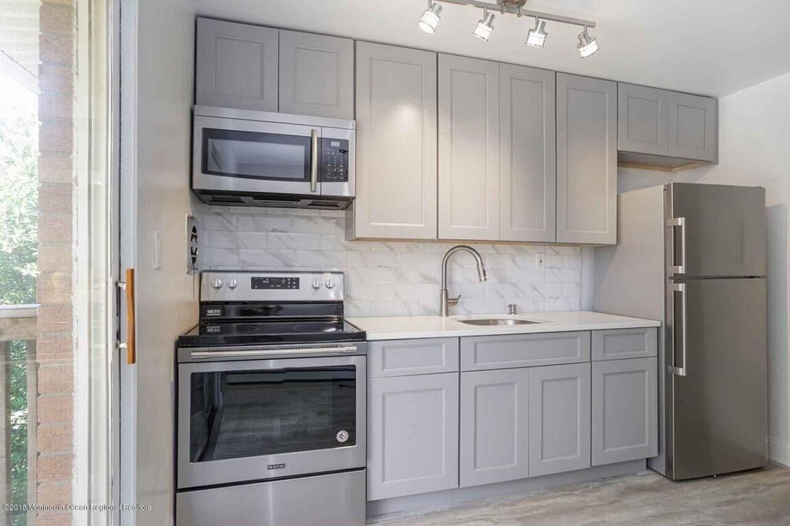 Property Photo:  96 East Avenue  NJ 07716 