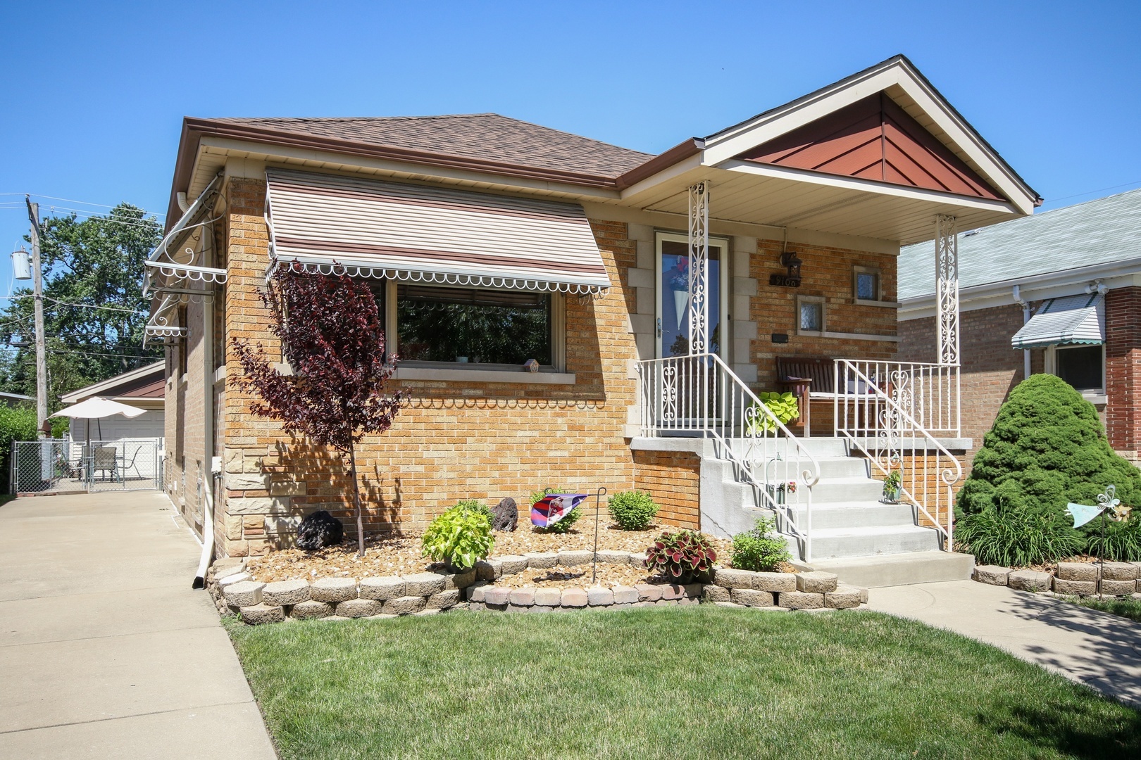 Property Photo: 9108 Hamlin Avenue IL 60805