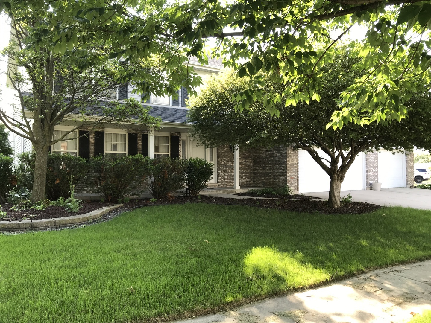 Property Photo:  1516 Sun Ridge Drive  IL 60914 