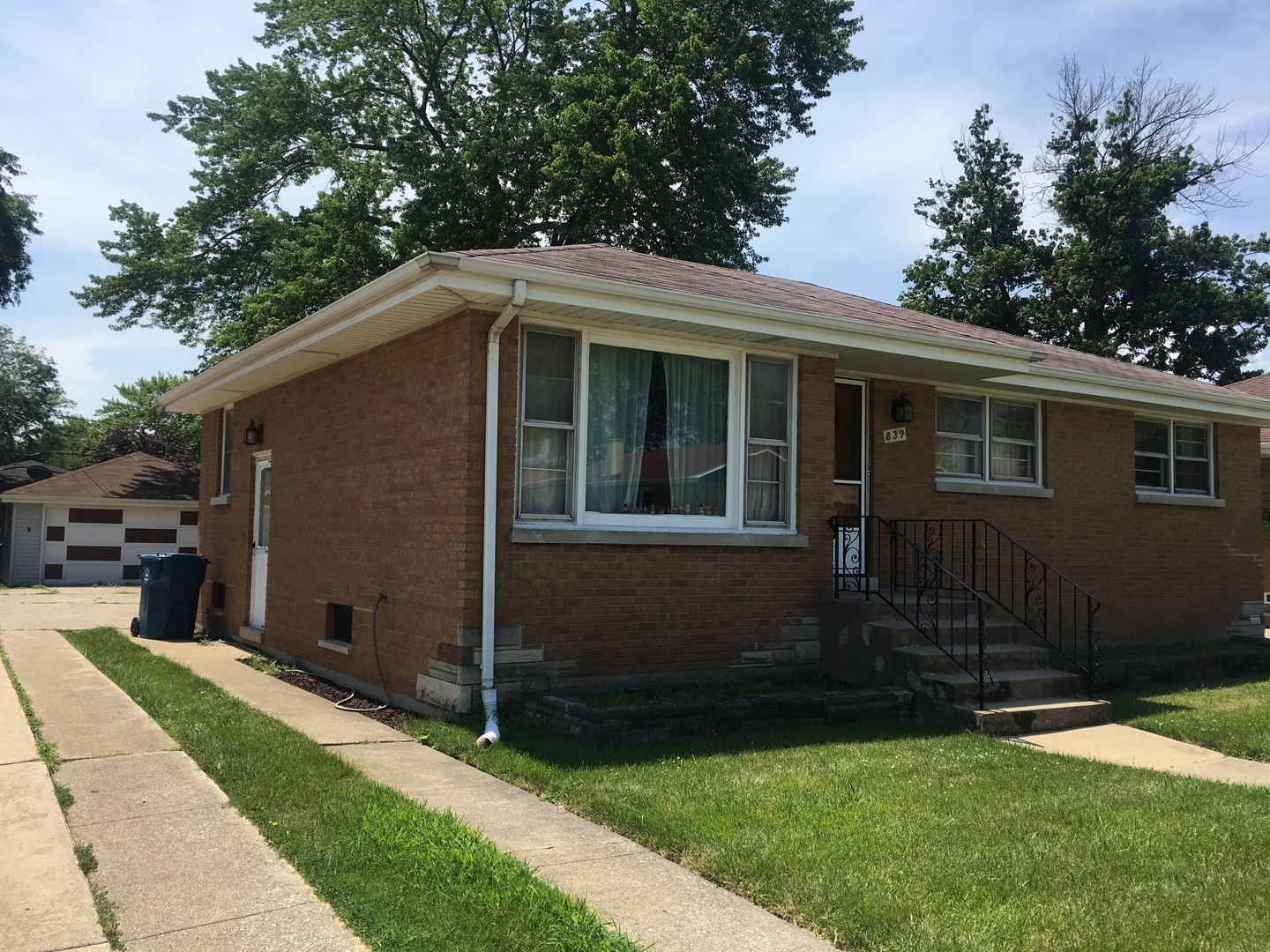 Property Photo: 839 163rd Street IL 60473