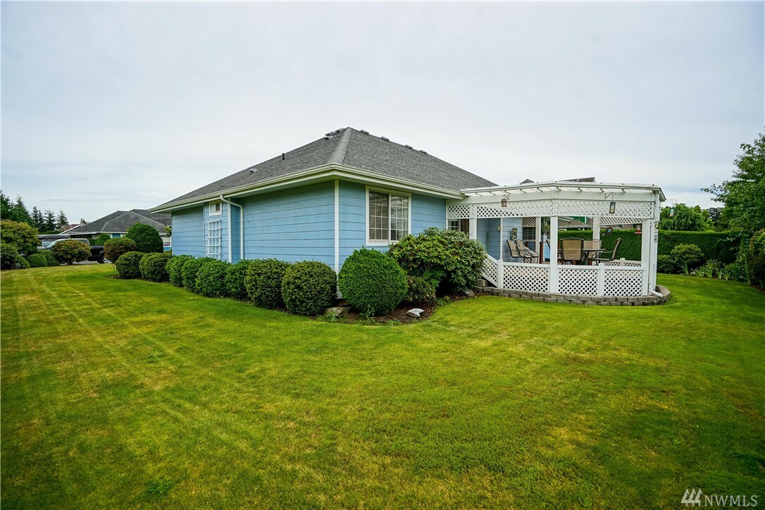 Property Photo: 1307 Woodfield Dr WA 98264