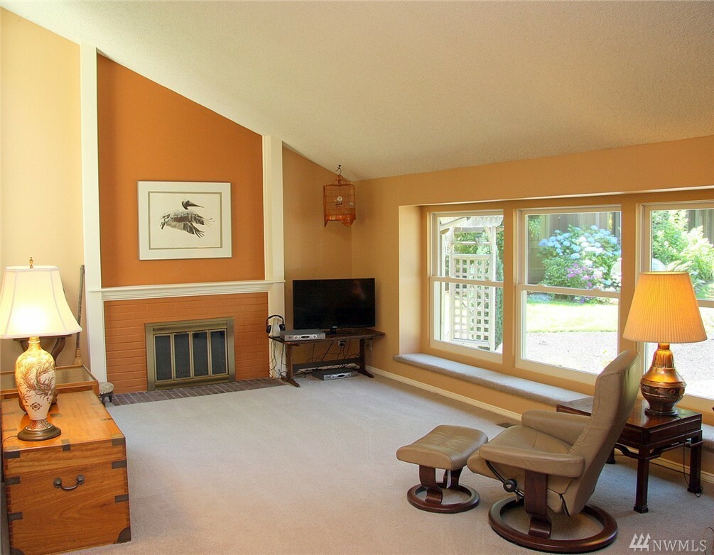 Property Photo:  7508 145th Ave NE  WA 98052 