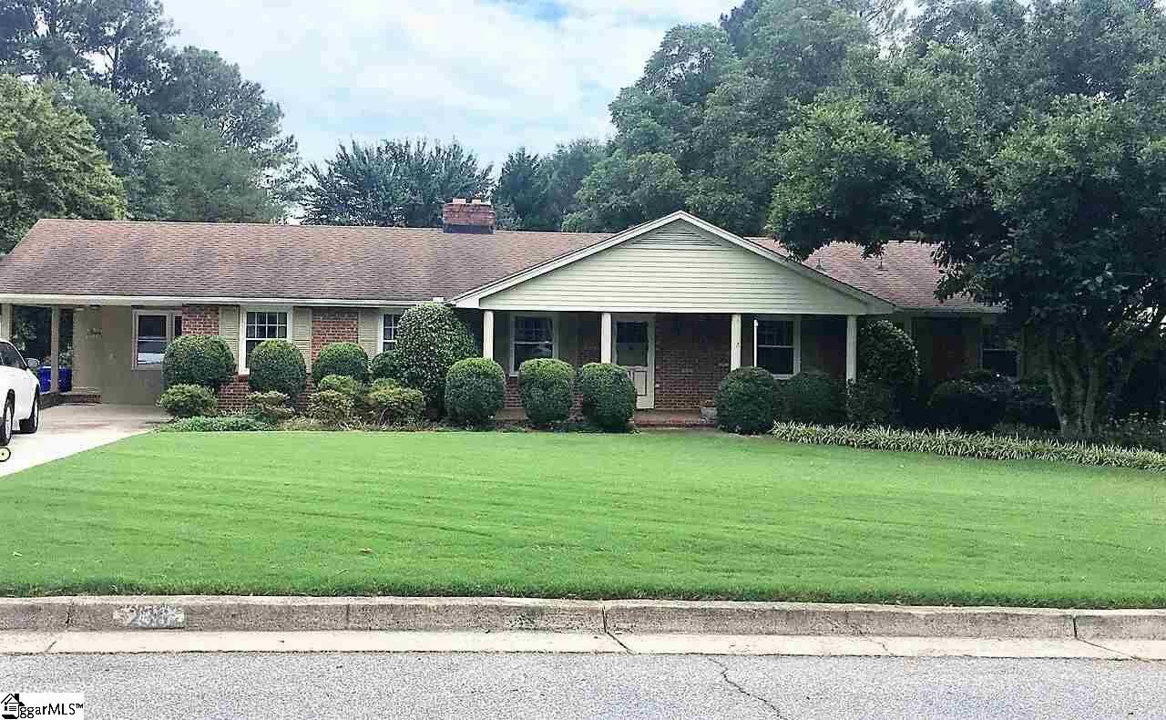 Property Photo:  236 Buckingham Road  SC 29607 