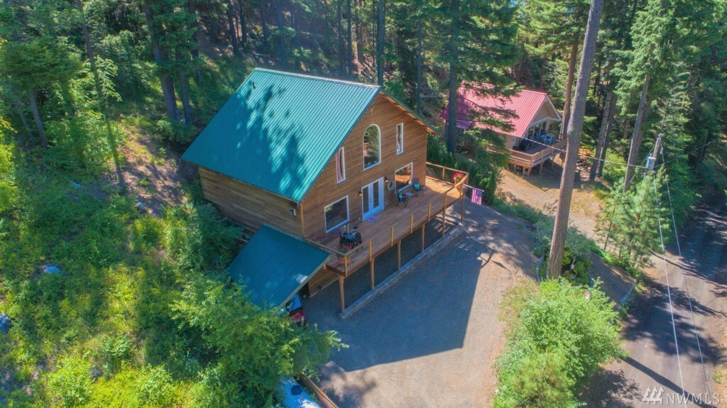 Property Photo:  190 Lakeview Dr  WA 98940 