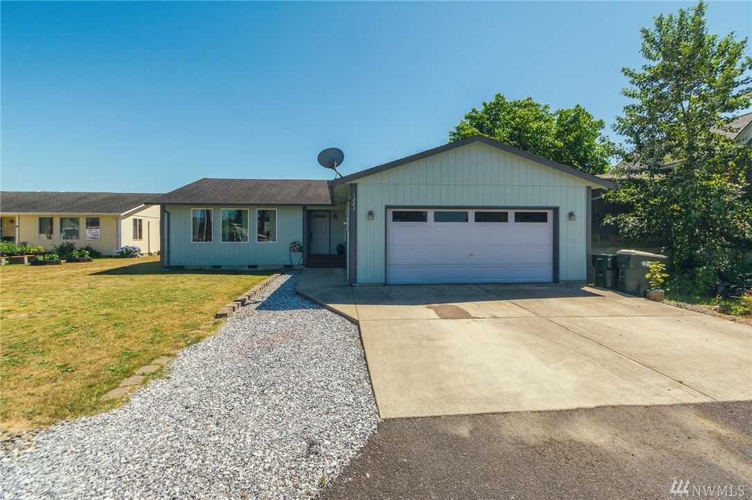 Property Photo:  1287 SW Ripple Ct  WA 98532 