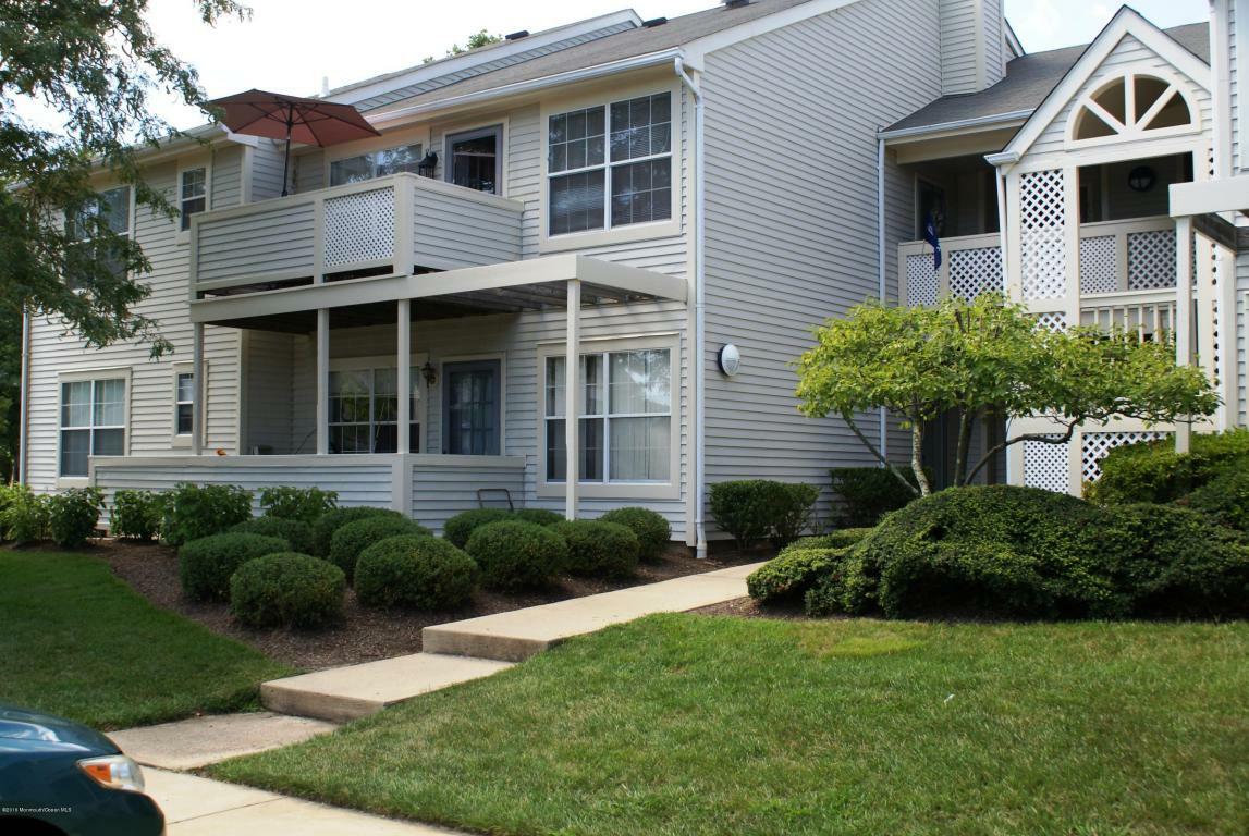 Property Photo:  426 Winterberry Court  NJ 07731 