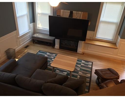 Property Photo:  4 Wyatt Cir 4  MA 02143 