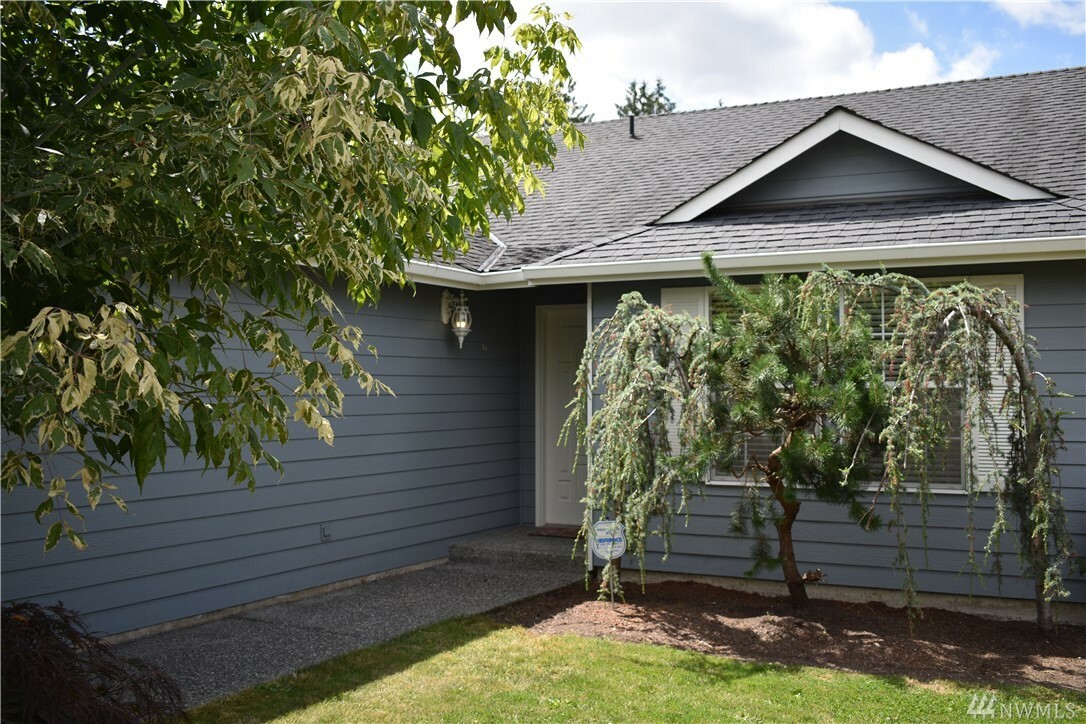 Property Photo:  18608 Balmoral Dr  WA 98223 